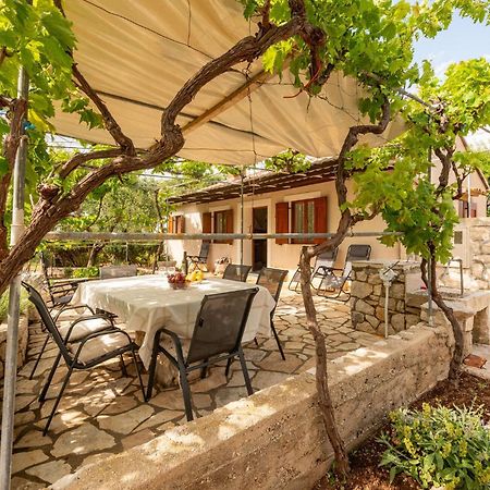 Beautiful Home In Novalja With Wifi 外观 照片